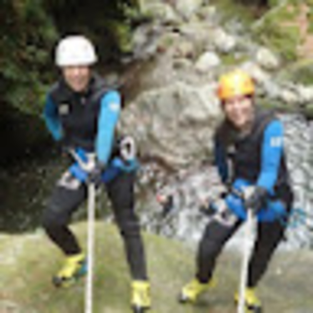 Meet your Posher, Cyndi